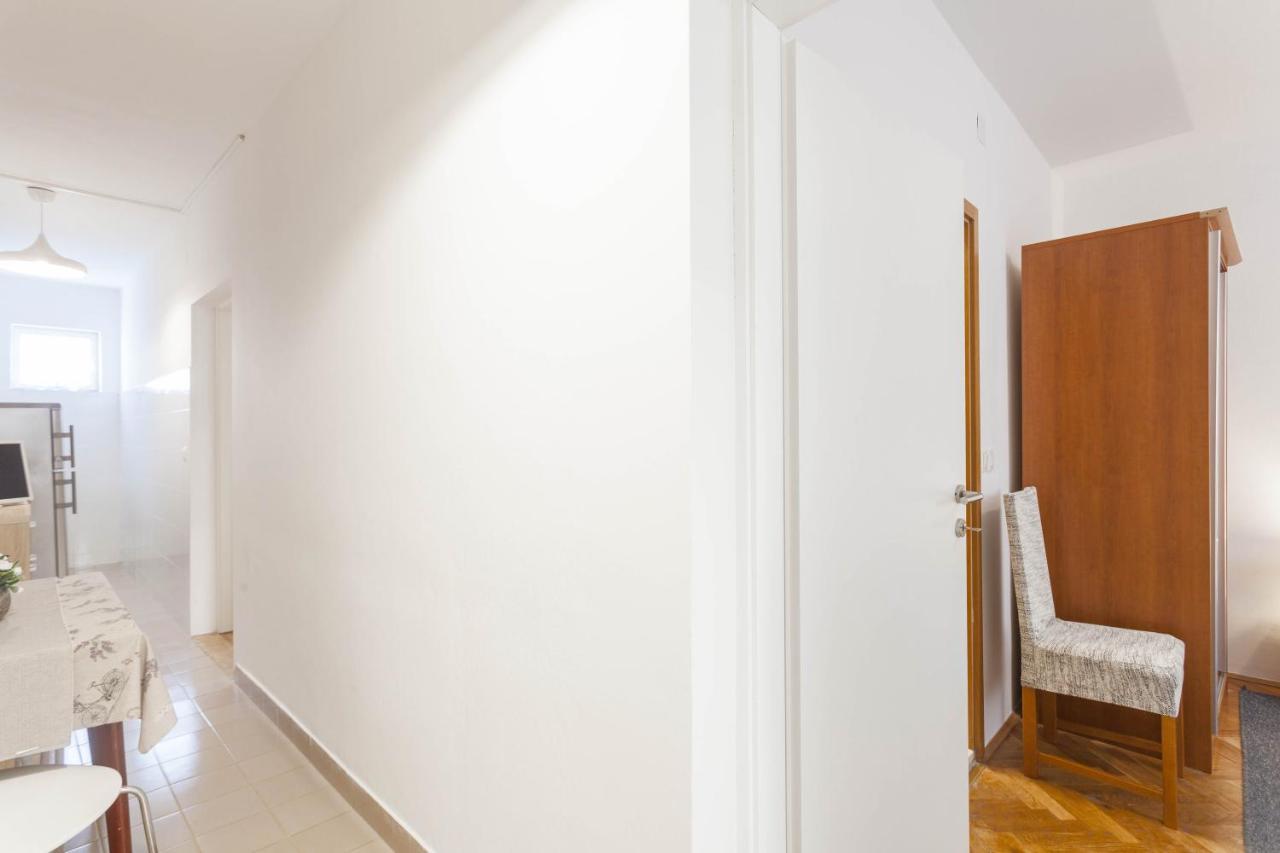 Apartments Maras Makarska Ruang foto